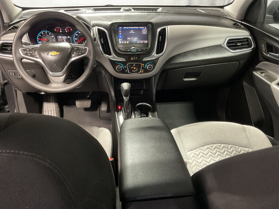 2022 Chevrolet Equinox LS 2WD