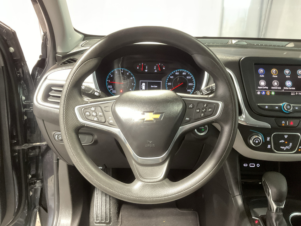 2022 Chevrolet Equinox LS 2WD