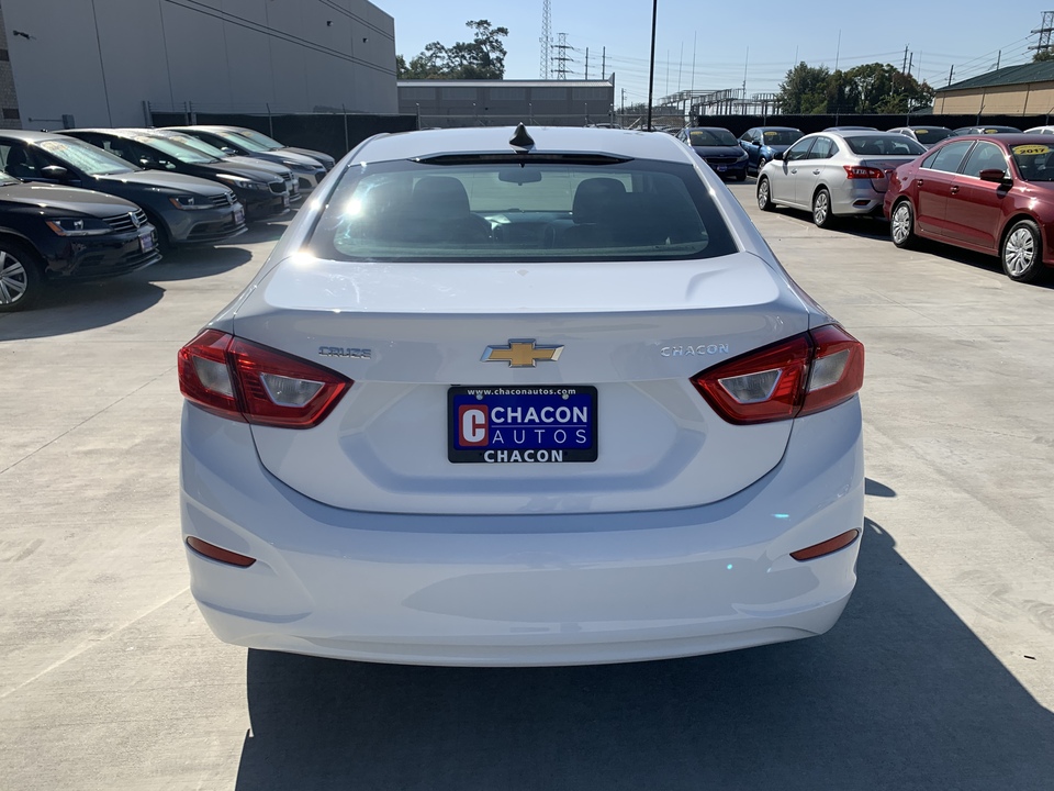 2018 Chevrolet Cruze LS Auto