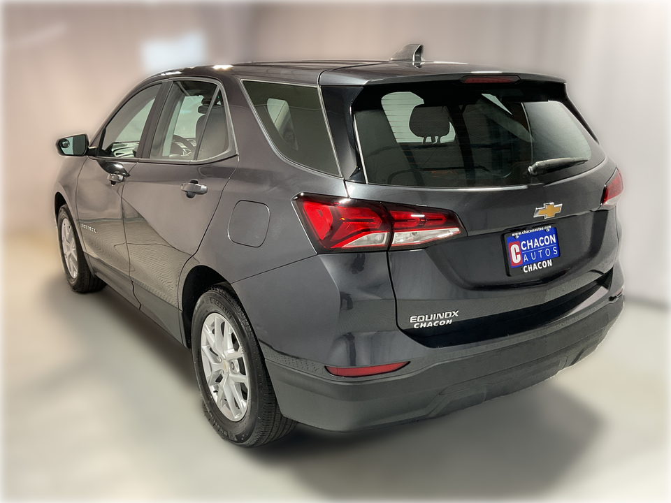 2022 Chevrolet Equinox LS 2WD