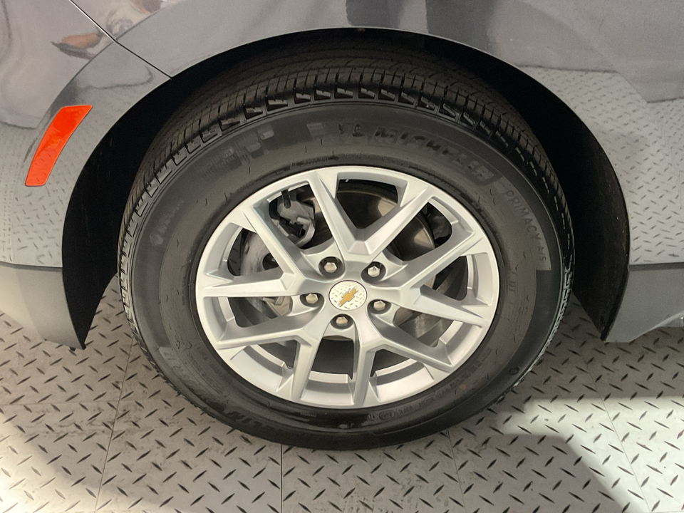 2022 Chevrolet Equinox LS 2WD