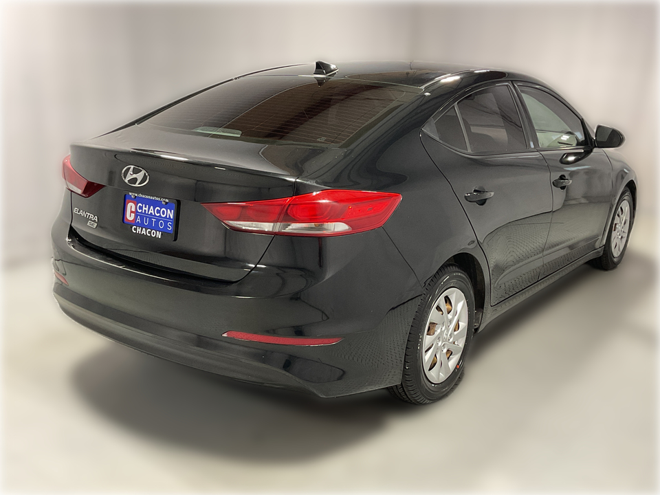 2017 Hyundai Elantra SE 6AT