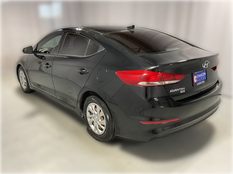 2017 Hyundai Elantra SE 6AT
