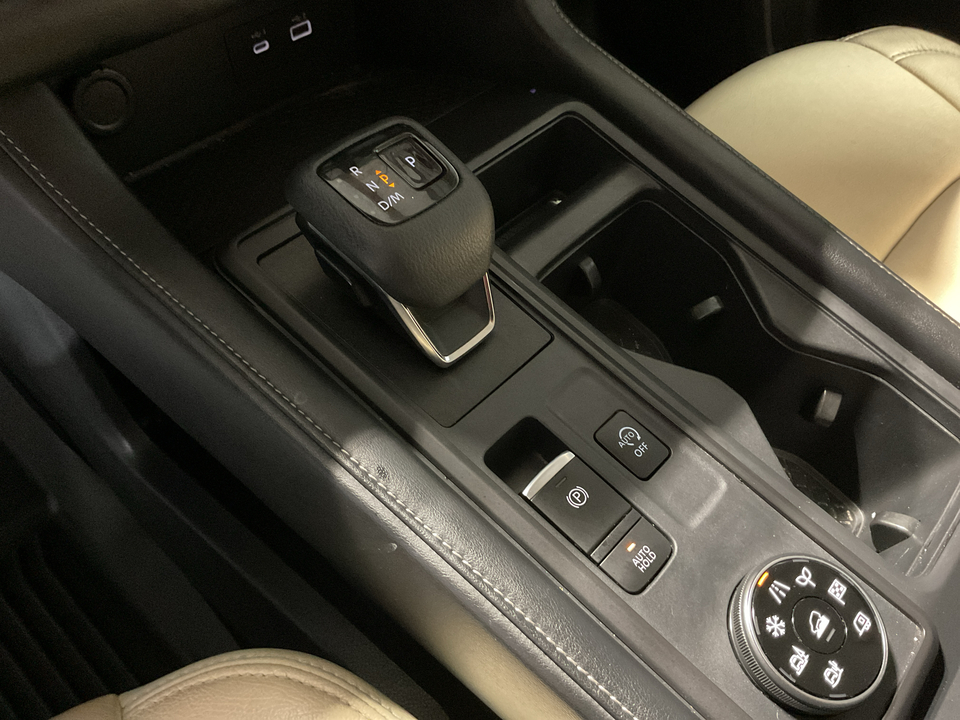 2023 Nissan Pathfinder S 4WD