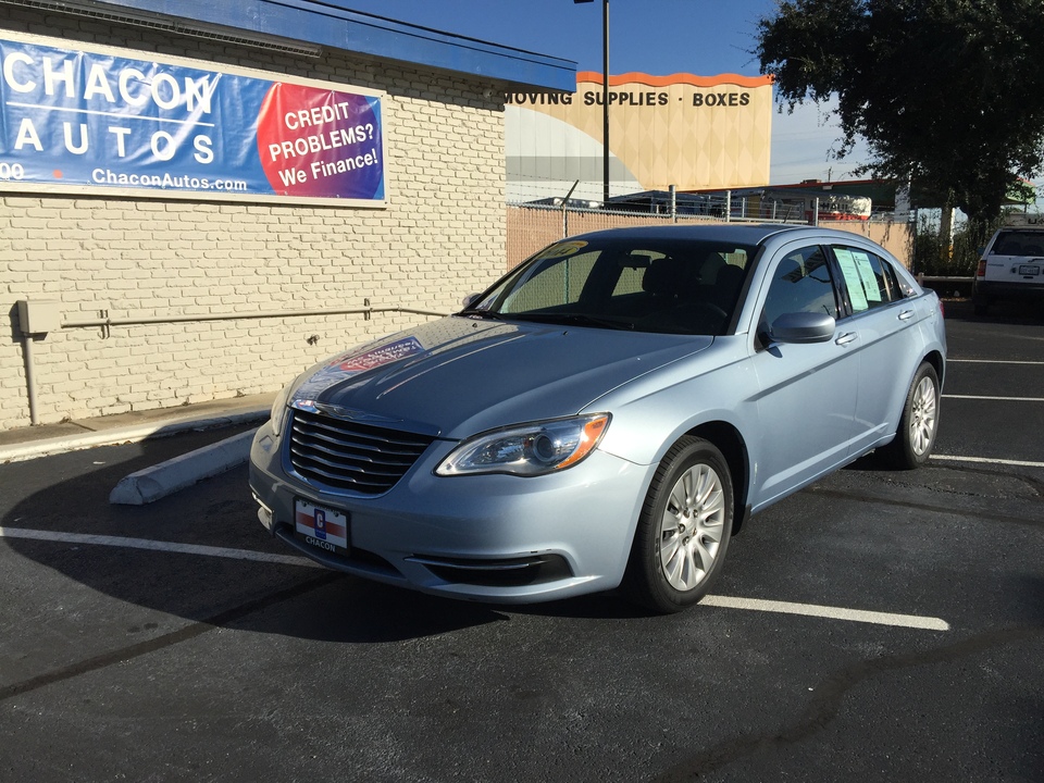 2014 Chrysler 200 LX