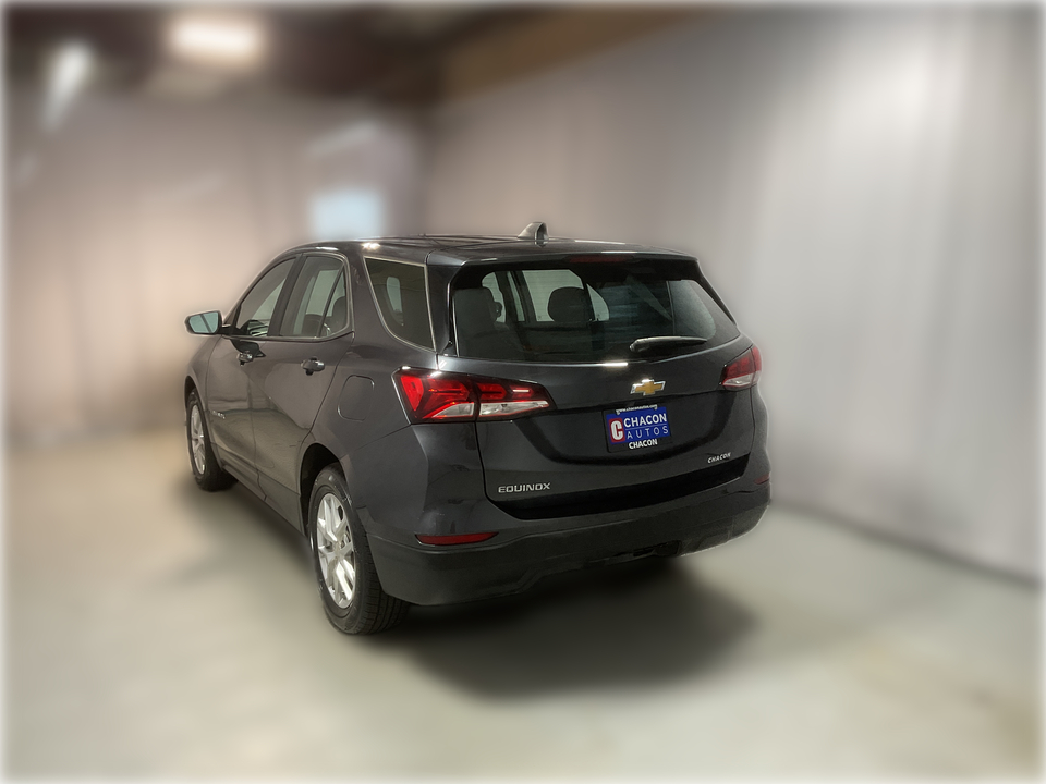 2022 Chevrolet Equinox LS 2WD