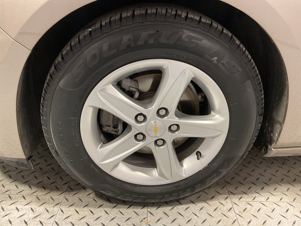 2022 Chevrolet Malibu LS