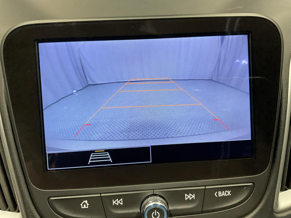 2022 Chevrolet Malibu LS