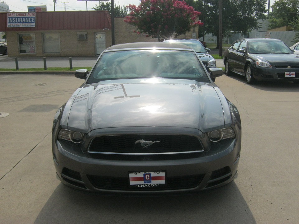2014 Ford Mustang V6 Convertible
