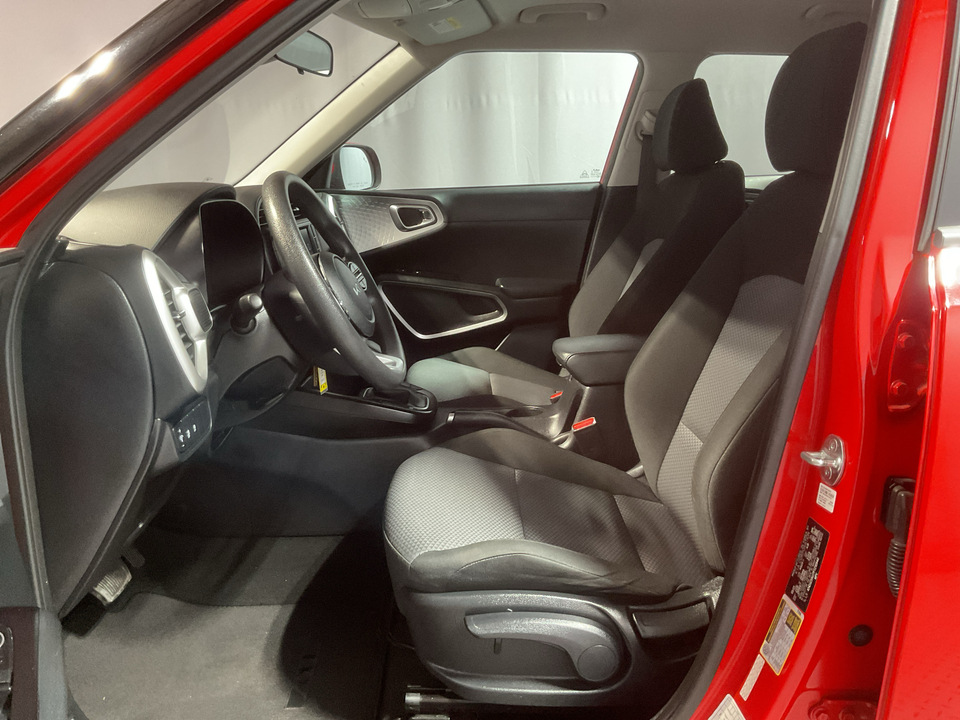 2023 Kia Soul LX CVT