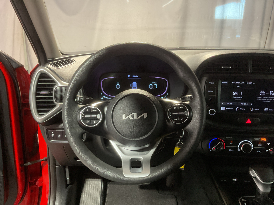 2023 Kia Soul LX CVT