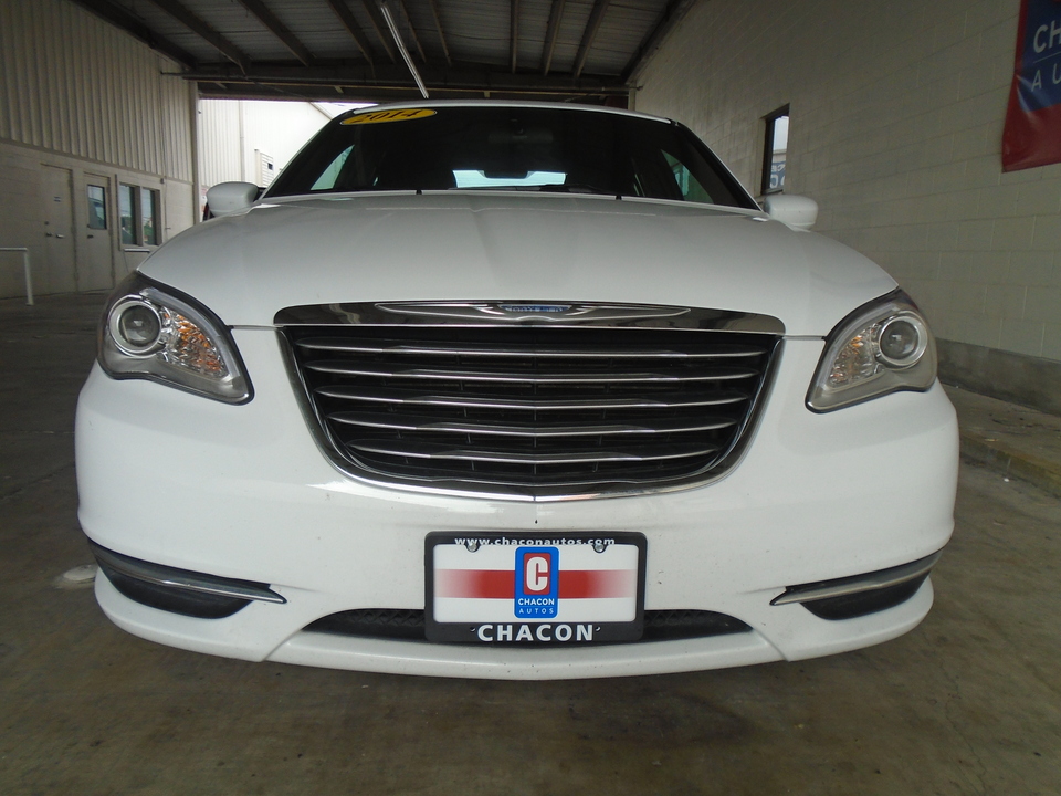 2014 Chrysler 200 LX