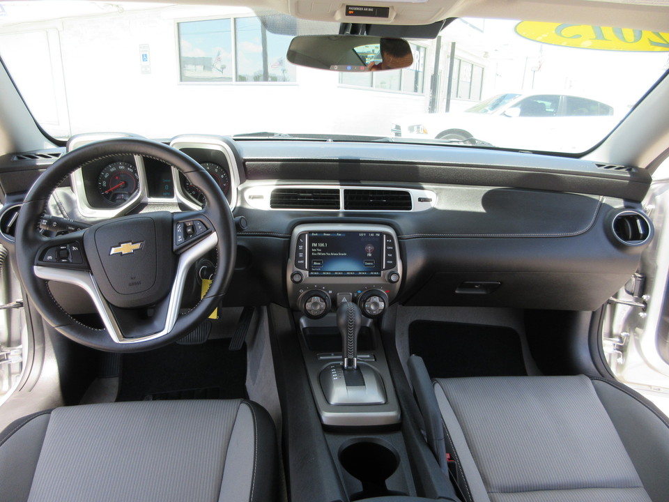 2015 Chevrolet Camaro 1LT Coupe