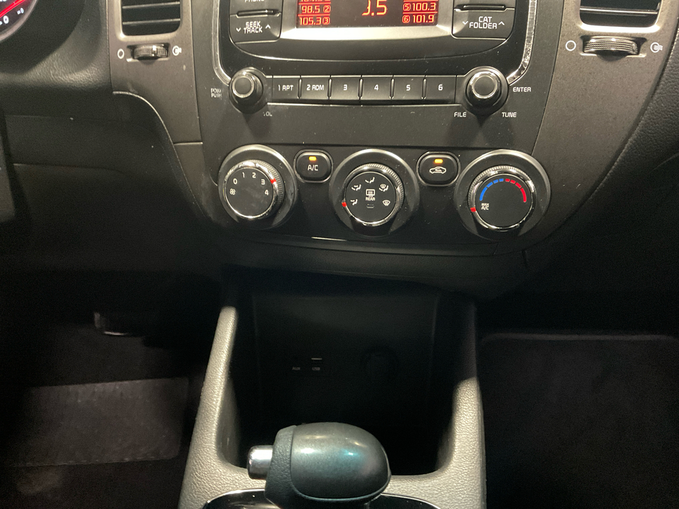 2018 Kia Forte LX 6A