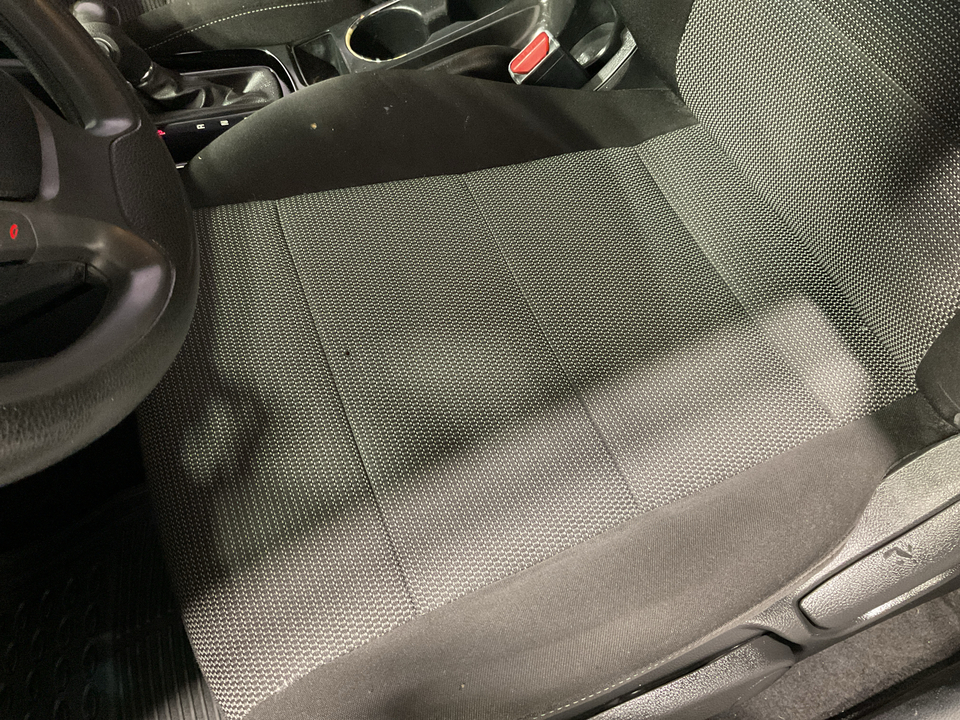 2018 Kia Forte LX 6A