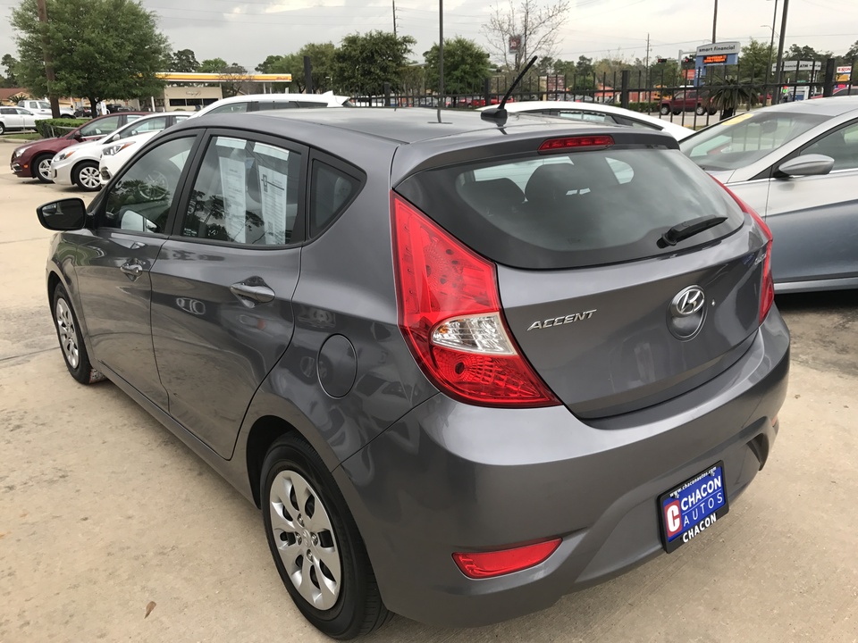 2015 Hyundai Accent GS 5-Door 6A