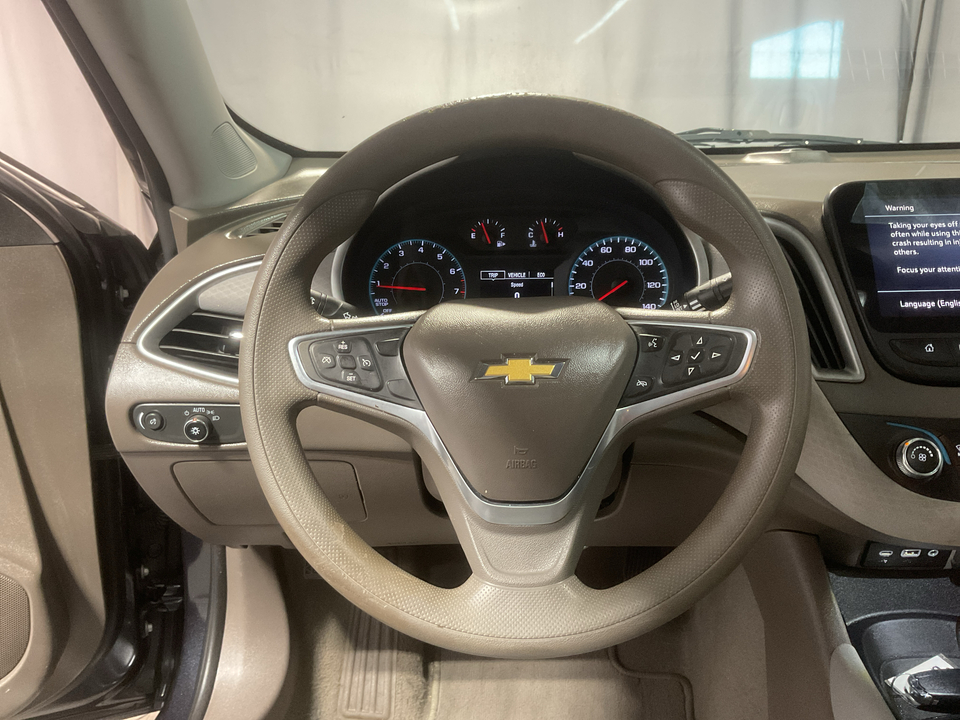 2022 Chevrolet Malibu LS
