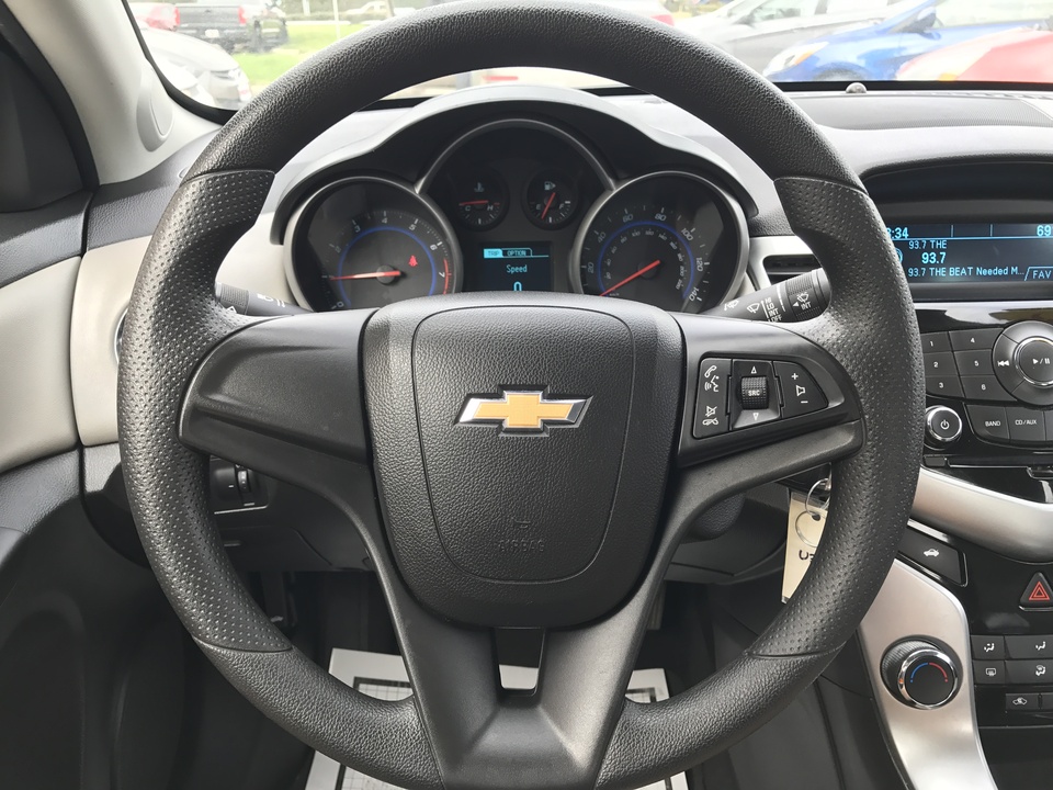 2015 Chevrolet Cruze LS Auto