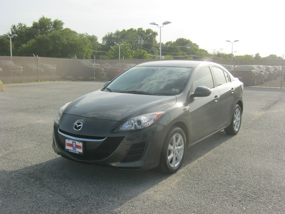 Used 2010 Mazda MAZDA3 i Sport 4Door for Sale Chacon Autos