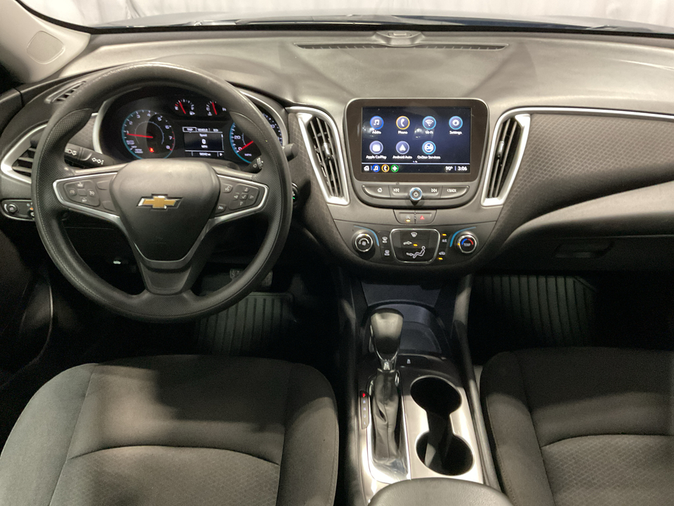 2022 Chevrolet Malibu LS