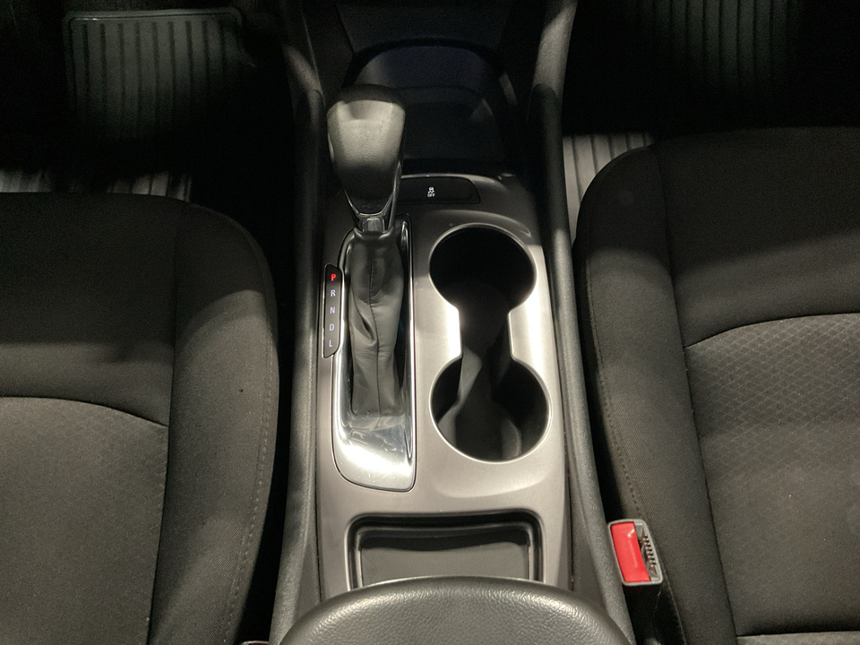 2022 Chevrolet Malibu LS