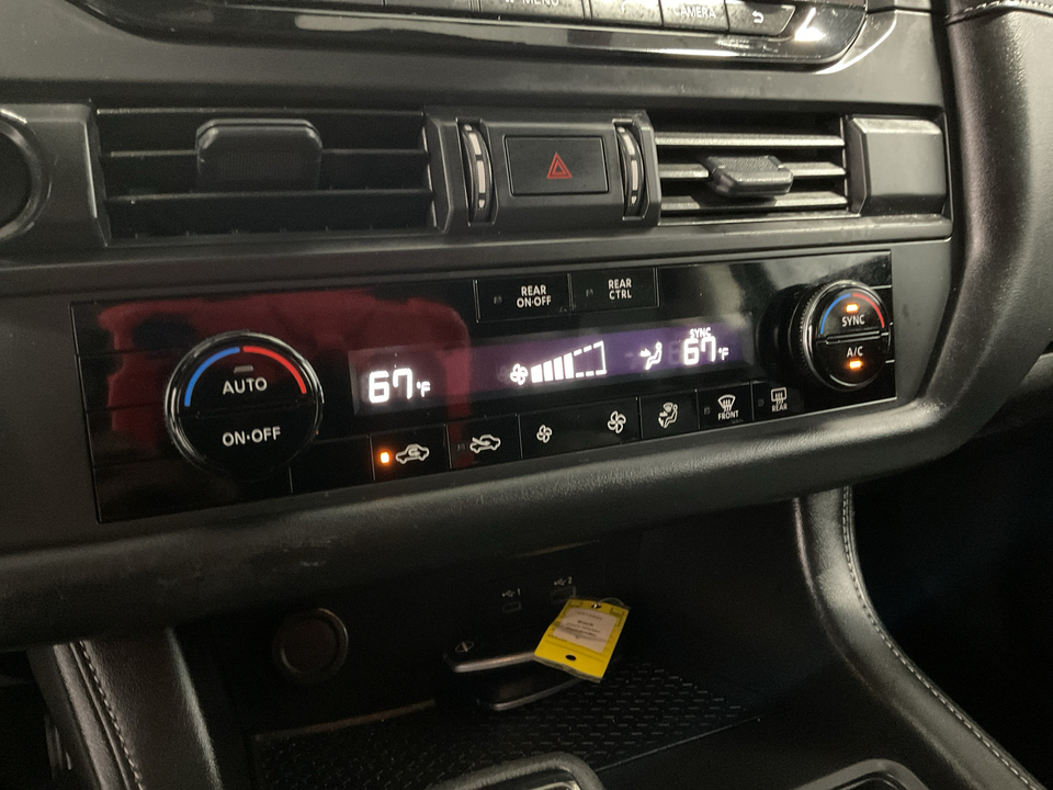 2025 Nissan Pathfinder S