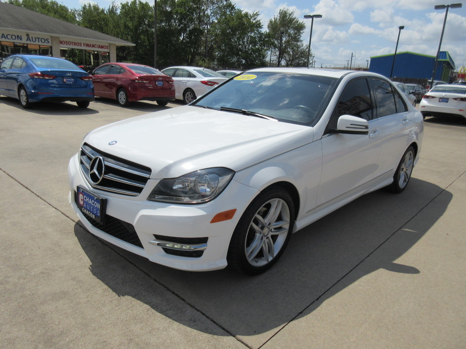 2014 Mercedes-Benz C-Class C250 Luxury Sedan