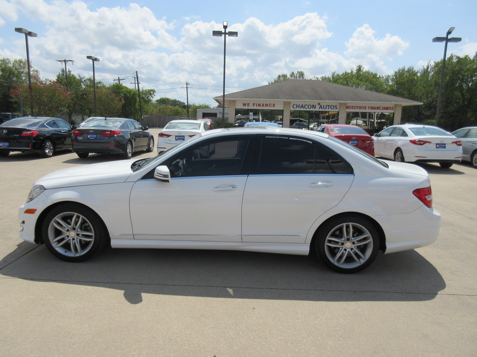 2014 Mercedes-Benz C-Class C250 Luxury Sedan
