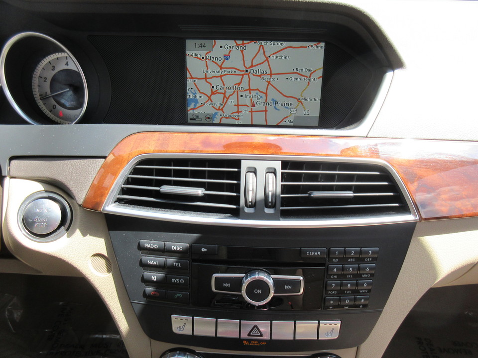 2014 Mercedes-Benz C-Class C250 Luxury Sedan