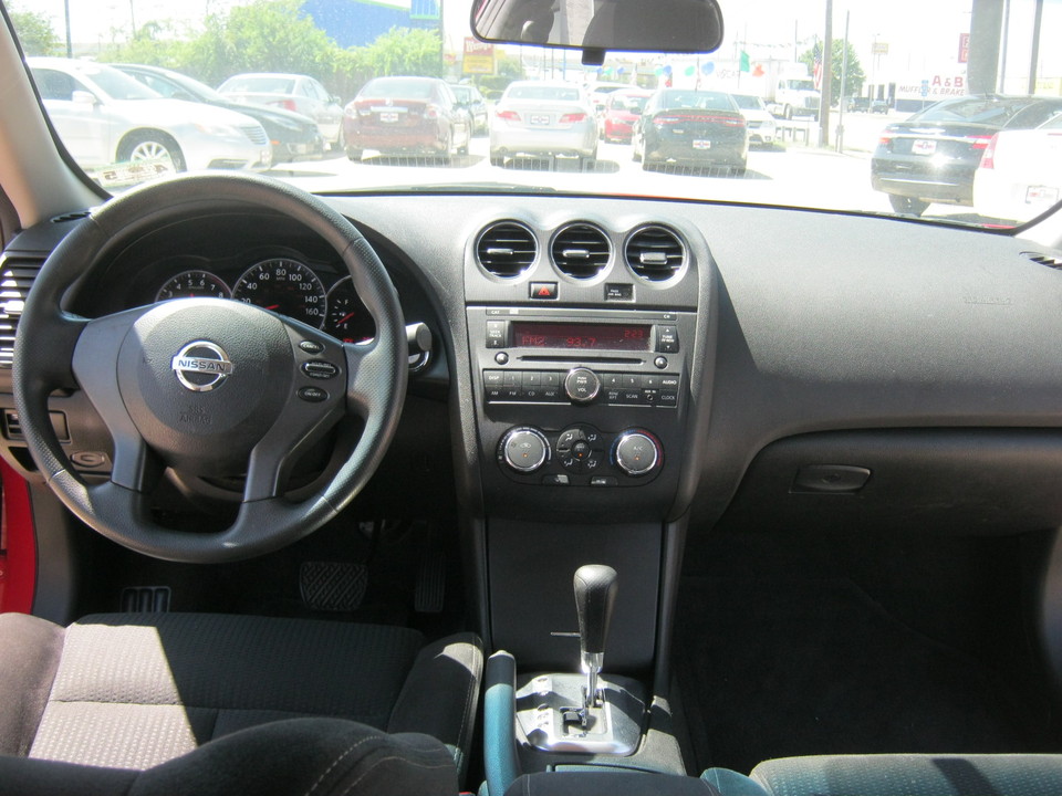 2012 Nissan Altima 2.5 S CVT Coupe