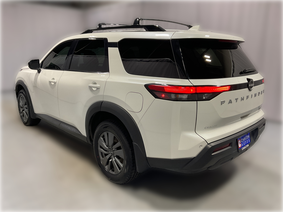 2023 Nissan Pathfinder SV