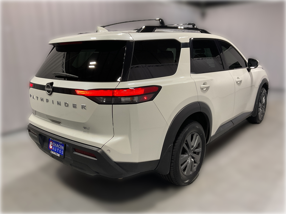 2023 Nissan Pathfinder SV