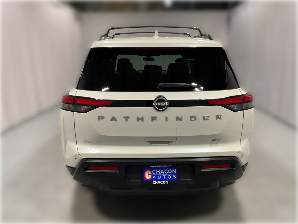 2023 Nissan Pathfinder SV