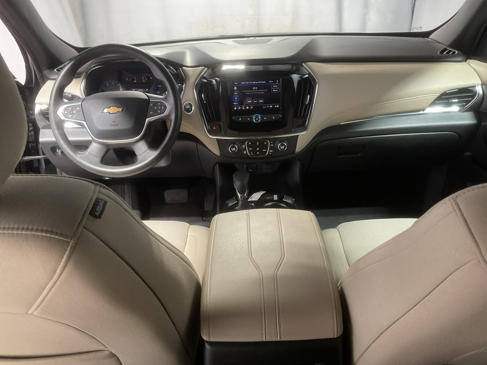 2023 Chevrolet Traverse LS FWD