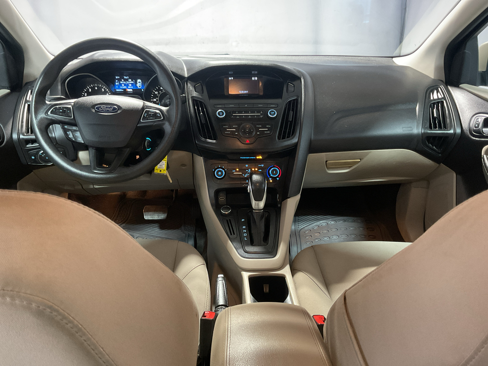 2018 Ford Focus SE Sedan