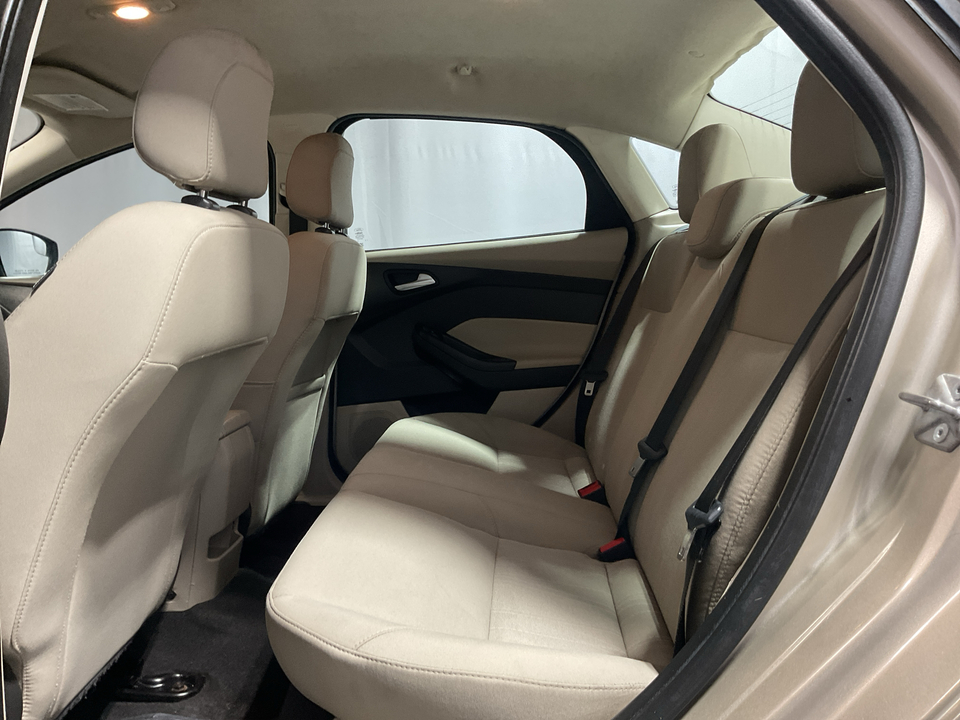 2018 Ford Focus SE Sedan