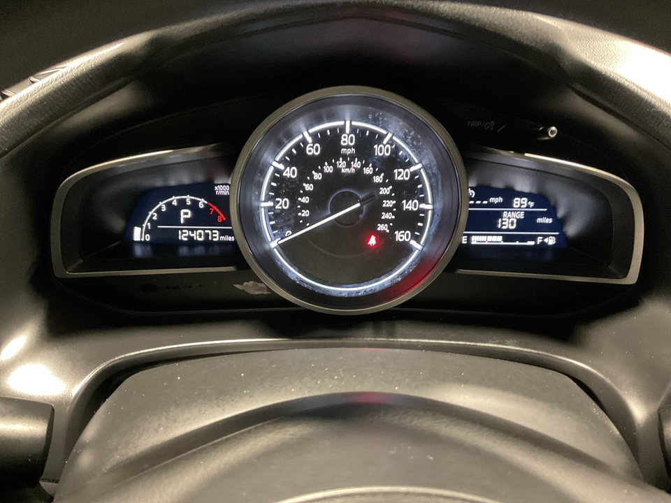 2018 Mazda MAZDA3 i Sport AT 4-Door