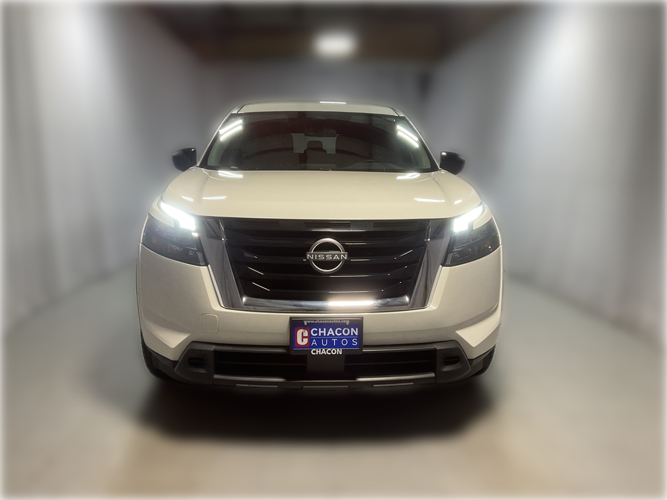 2024 Nissan Pathfinder S
