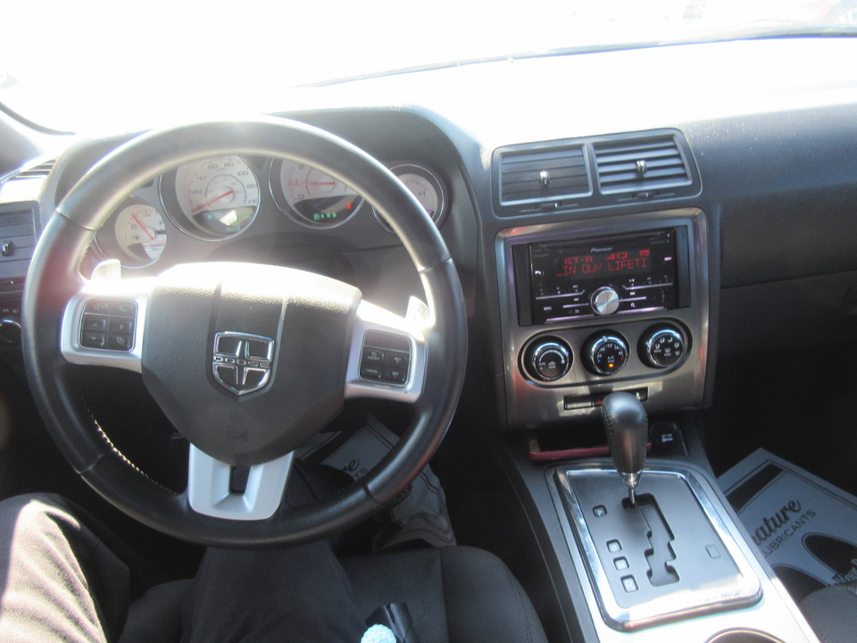 2014 Dodge Challenger SXT