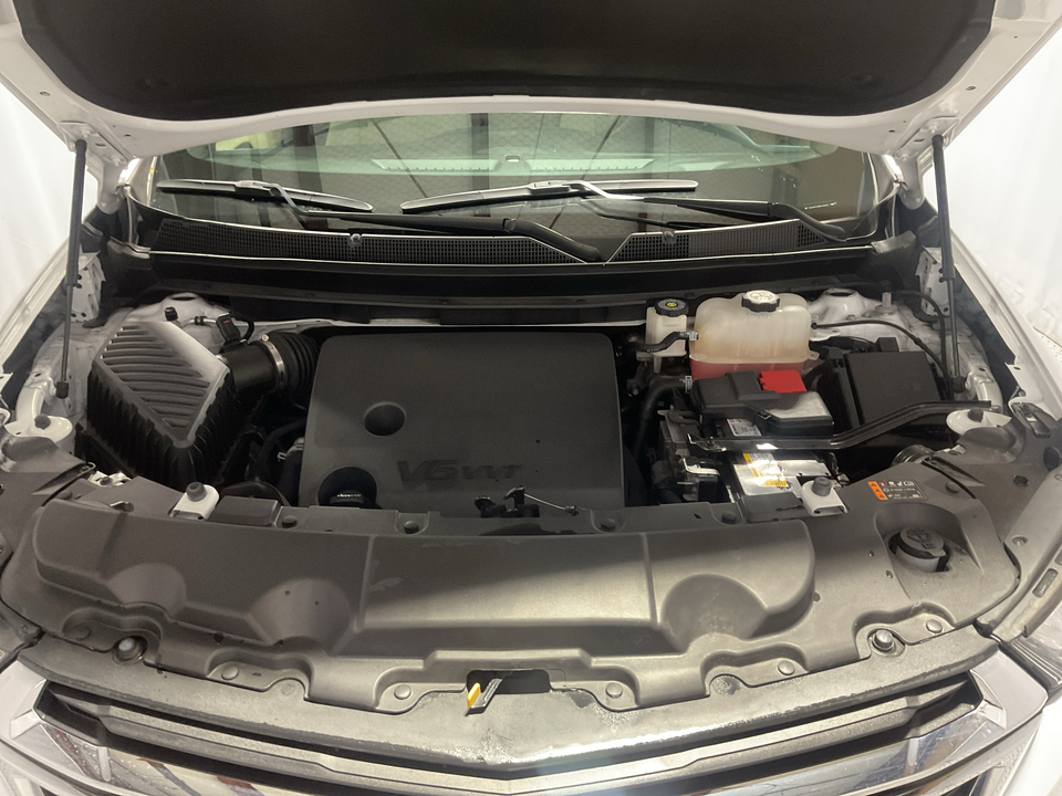 2023 Chevrolet Traverse LS FWD