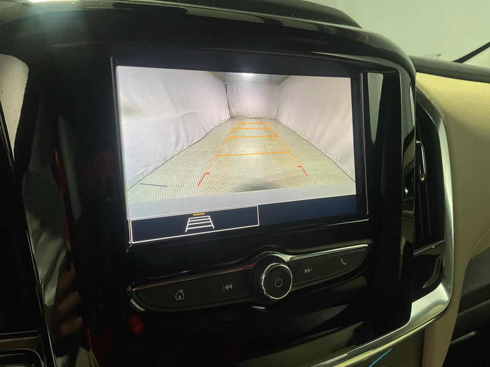 2023 Chevrolet Traverse LS FWD