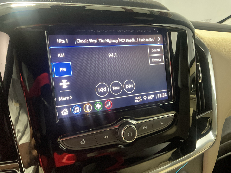 2023 Chevrolet Traverse LS FWD