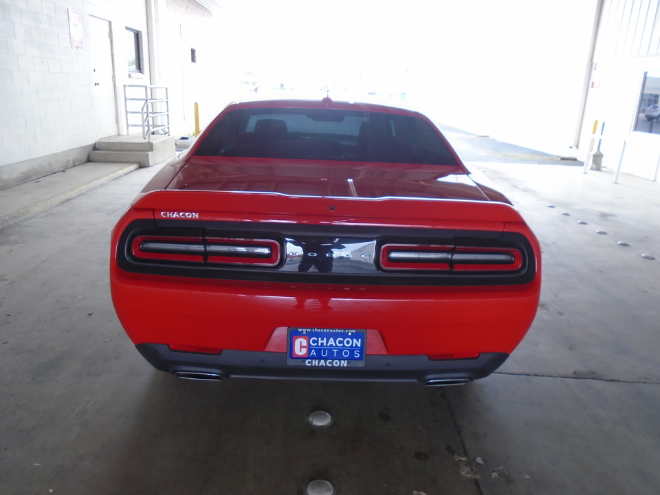 2016 Dodge Challenger SXT