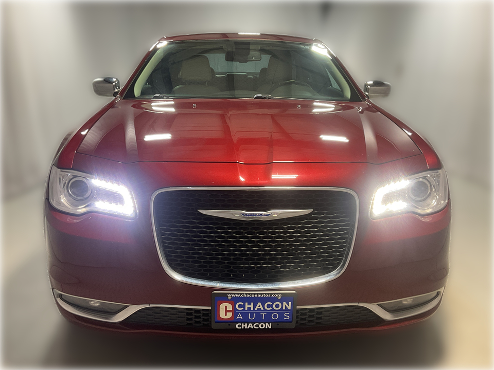 2018 Chrysler 300 Touring