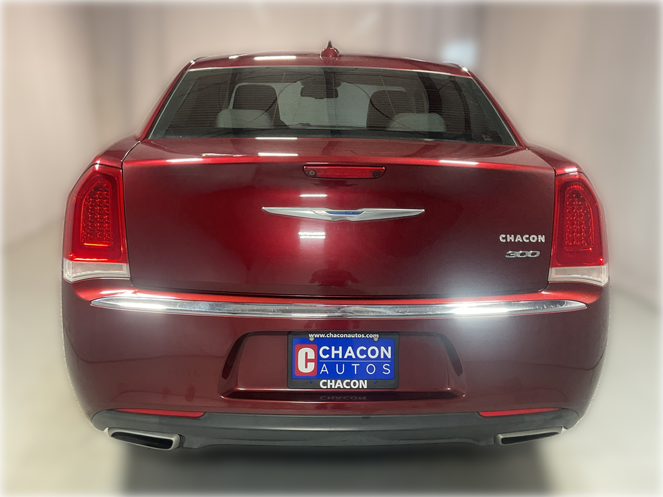 2018 Chrysler 300 Touring