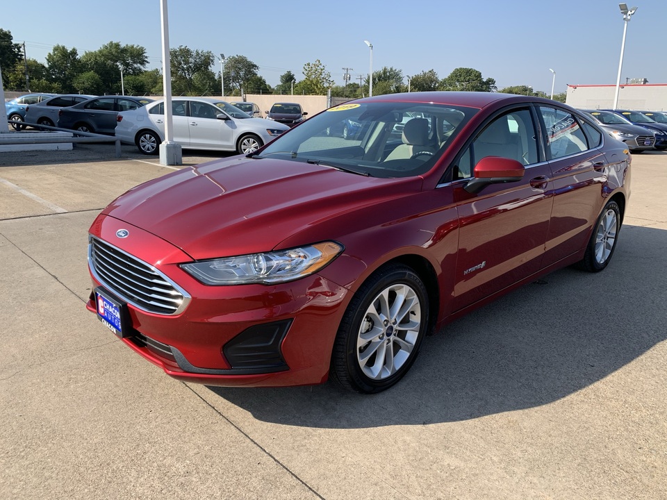 2019 Ford Fusion Hybrid SE