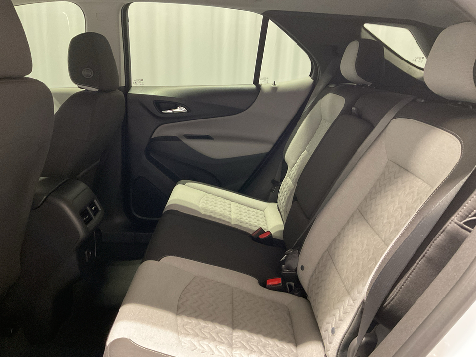 2023 Chevrolet Equinox LS 2WD