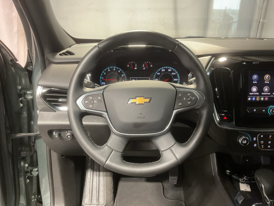 2023 Chevrolet Traverse LT Cloth FWD