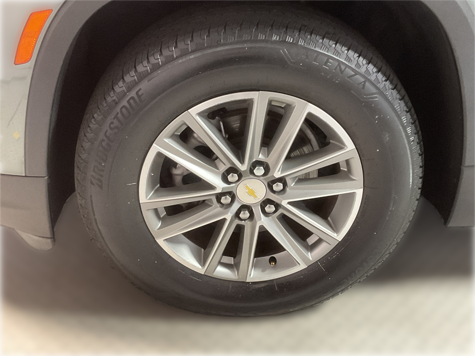 2023 Chevrolet Traverse LT Cloth FWD