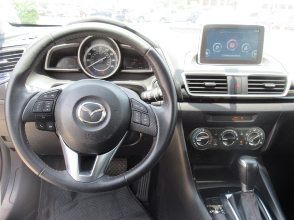 2015 Mazda MAZDA3 i Touring AT 5-Door